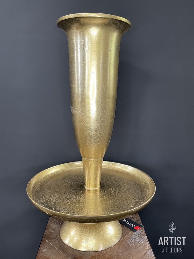 Colmore etagere sale